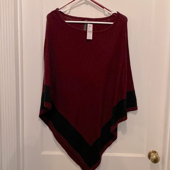 Poncho Black & Burgundy Lane Bryant - Picture 1 of 6